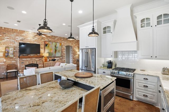 111 Bridgewater Drive, Madison, MS 39110