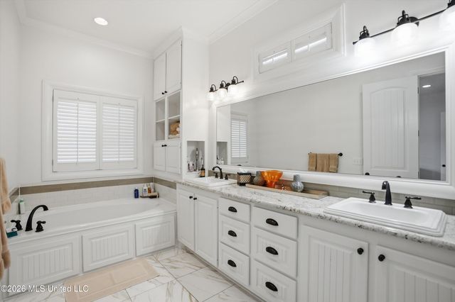 111 Bridgewater Drive, Madison, MS 39110