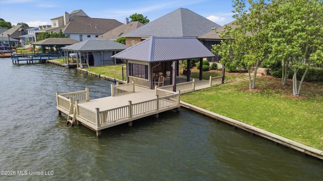 111 Bridgewater Drive, Madison, MS 39110