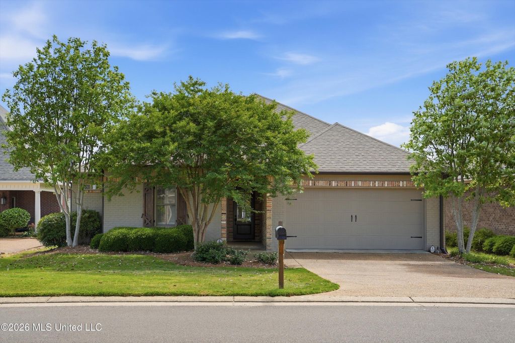 111 Bridgewater Drive, Madison, MS 39110