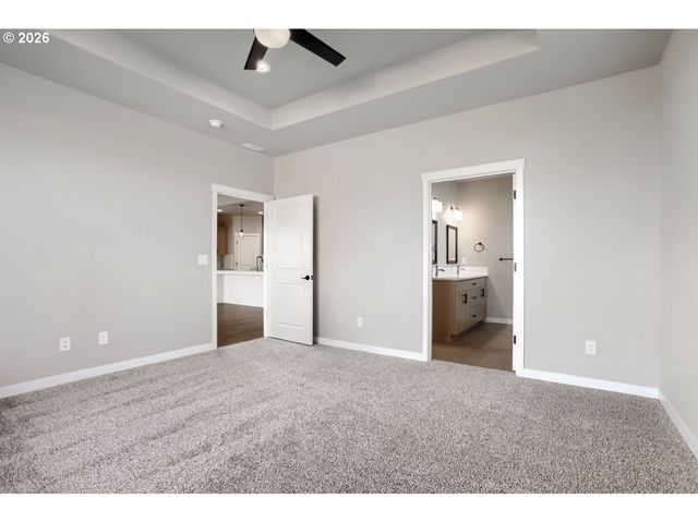 13100 Ne 108TH Cir, Vancouver, WA 98682