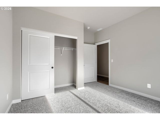 13100 Ne 108TH Cir, Vancouver, WA 98682