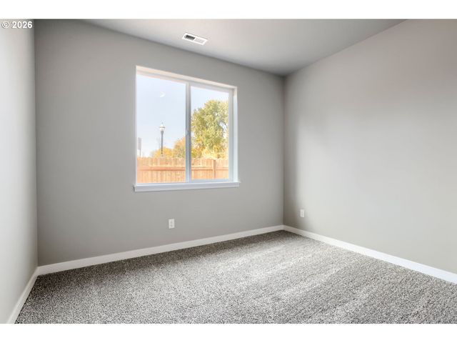 13100 Ne 108TH Cir, Vancouver, WA 98682