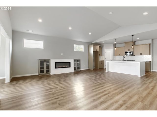 13100 Ne 108TH Cir, Vancouver, WA 98682
