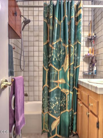 1012 NE Hefley Street, Grants Pass, OR 97526
