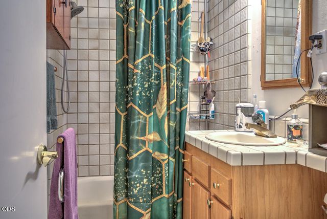 1012 NE Hefley Street, Grants Pass, OR 97526