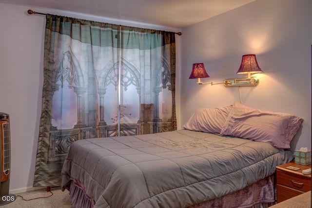1012 NE Hefley Street, Grants Pass, OR 97526