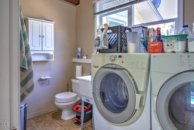 1012 NE Hefley Street, Grants Pass, OR 97526