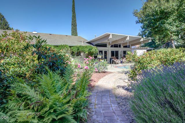 1012 NE Hefley Street, Grants Pass, OR 97526