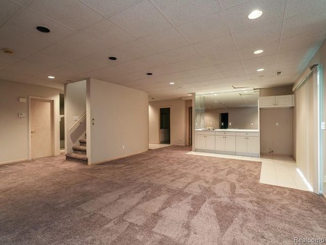 43564 Scenic Lane, Northville, MI 48167