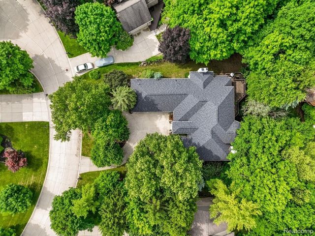 43564 Scenic Lane, Northville, MI 48167