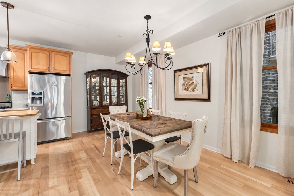 1958 N Bissell Street, Chicago, IL 60614 — photo 4