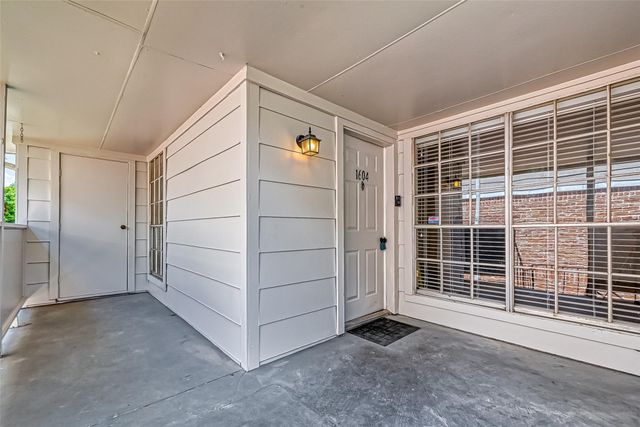 2800 Jeanetta Street 1604, Houston, TX 77063