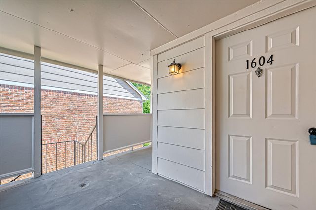 2800 Jeanetta Street 1604, Houston, TX 77063