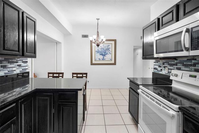 90 NANCY LEE AVENUE, Orlando, FL 32807