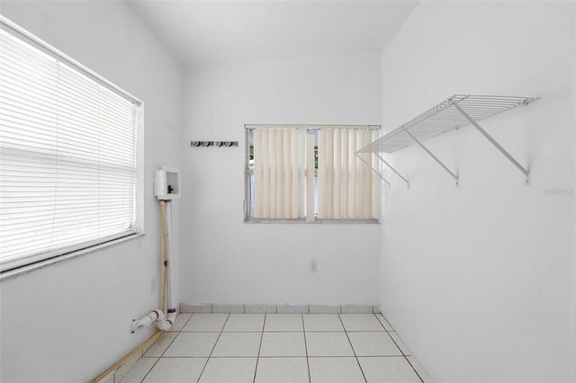 90 NANCY LEE AVENUE, Orlando, FL 32807
