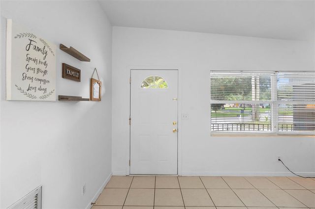 90 NANCY LEE AVENUE, Orlando, FL 32807