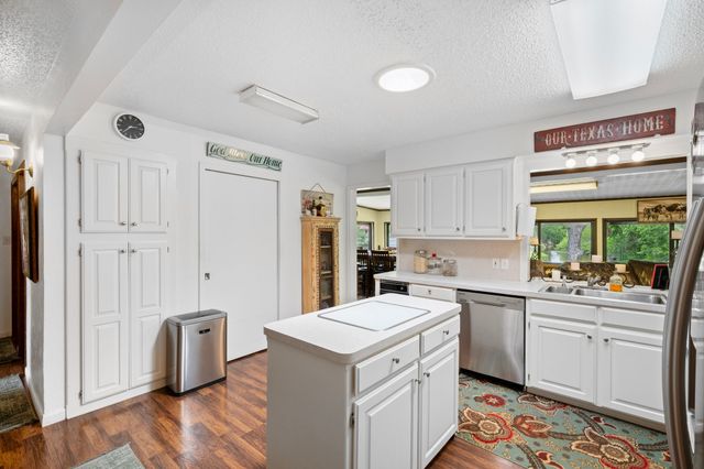 1802 Long Creek Court, Granbury, TX 76049