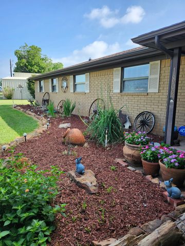 1802 Long Creek Court, Granbury, TX 76049