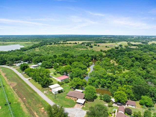 1802 Long Creek Court, Granbury, TX 76049