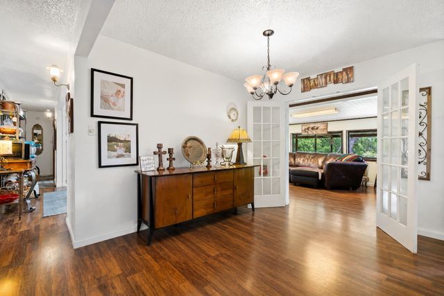 1802 Long Creek Court, Granbury, TX 76049