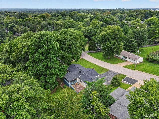 10800 Hobday Avenue, St Ann, MO 63074