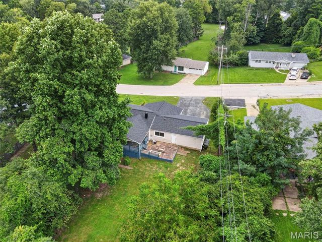 10800 Hobday Avenue, St Ann, MO 63074