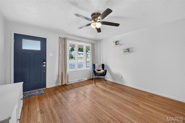 10800 Hobday Avenue, St Ann, MO 63074