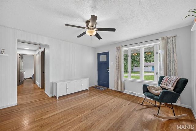 10800 Hobday Avenue, St Ann, MO 63074