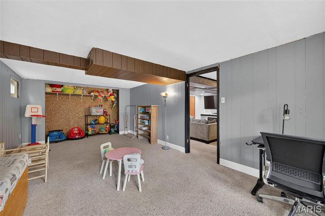 10800 Hobday Avenue, St Ann, MO 63074