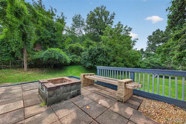 10800 Hobday Avenue, St Ann, MO 63074