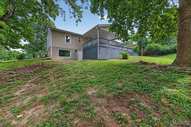 10800 Hobday Avenue, St Ann, MO 63074
