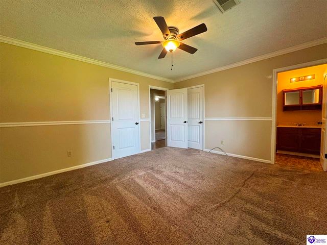 110 King Arthur Circle, Elizabethtown, KY 42701