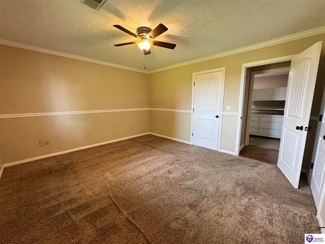 110 King Arthur Circle, Elizabethtown, KY 42701