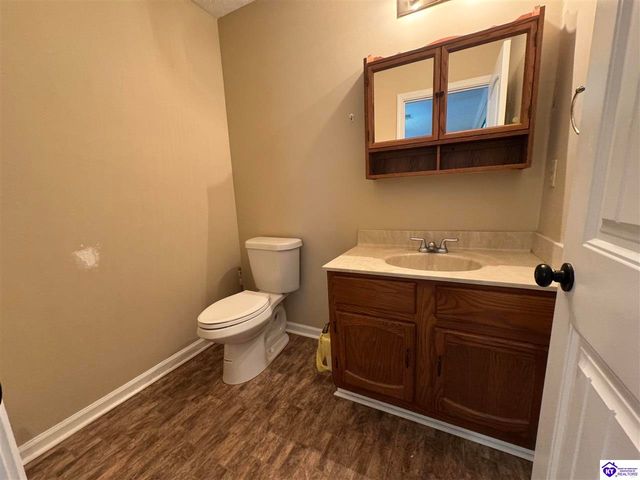 110 King Arthur Circle, Elizabethtown, KY 42701