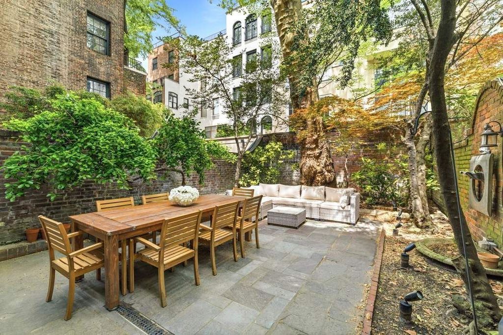 159 E 63rd Street ENTIRE TOWNHOUSE, New York City, NY 10065