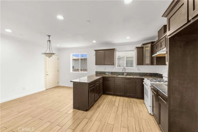 1106 E 114th, Los Angeles, CA 90059