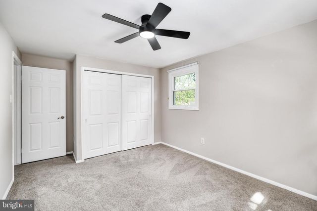 10222 STEAMBOAT LANDING LN, Burke, VA 22015