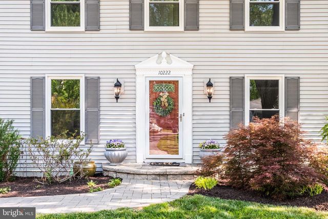10222 STEAMBOAT LANDING LN, Burke, VA 22015