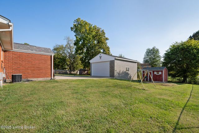 1083 Hillview Blvd, Louisville, KY 40229