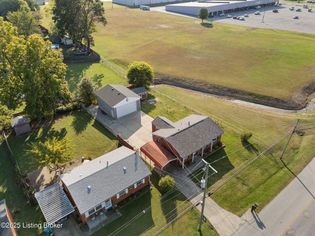 1083 Hillview Blvd, Louisville, KY 40229