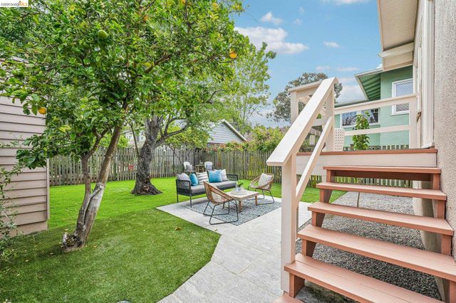 5826 Virmar Ave, Oakland, CA 94618