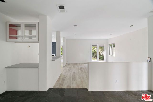 2606 Pacific Avenue, Manhattan Beach, CA 90266