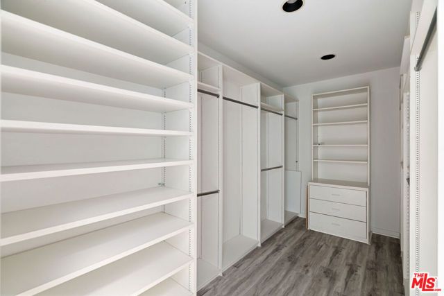 2606 Pacific Avenue, Manhattan Beach, CA 90266