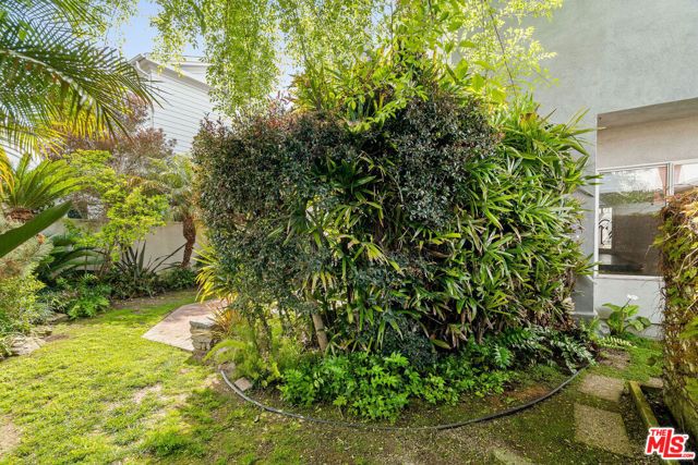 2606 Pacific Avenue, Manhattan Beach, CA 90266