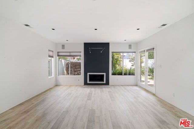 2606 Pacific Avenue, Manhattan Beach, CA 90266