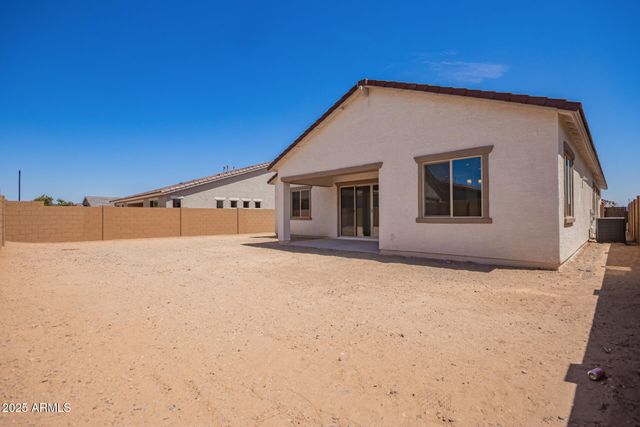 15822 W BRONCO Trail, Surprise, AZ 85387