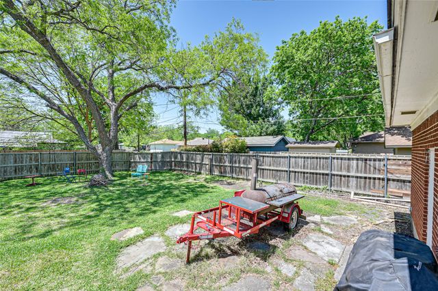 11309 Ulloa Lane, Dallas, TX 75228