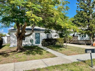 526 Worthmore Drive, Lake Worth Beach, FL 33460