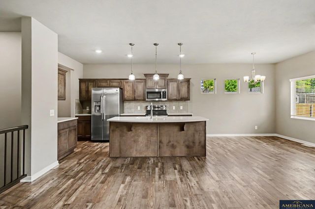18612 Redwood Street, Omaha, NE 68136